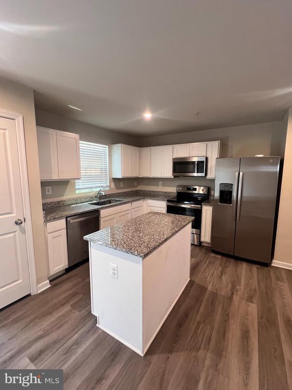 Photo - 122 Butterfield Ave