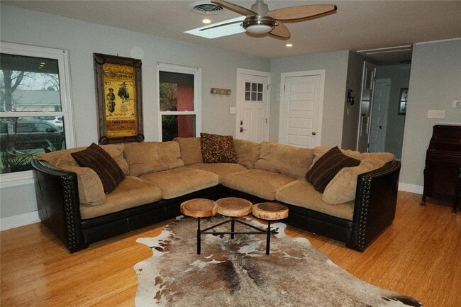 Photo - 1517 Weyford Dr