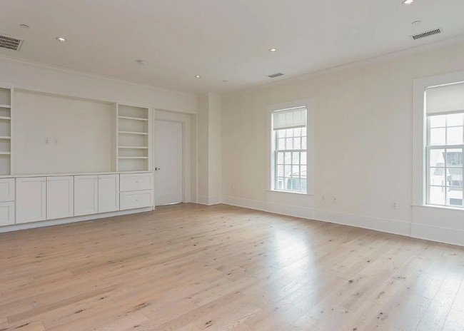 745 Boston Post Road