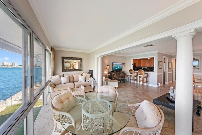 400 Wilma Cir Unit 309