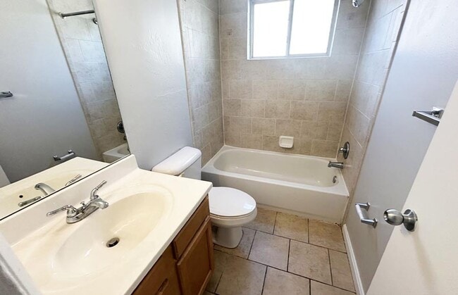 Photo - 551 Lowell Ave Unit 551-11