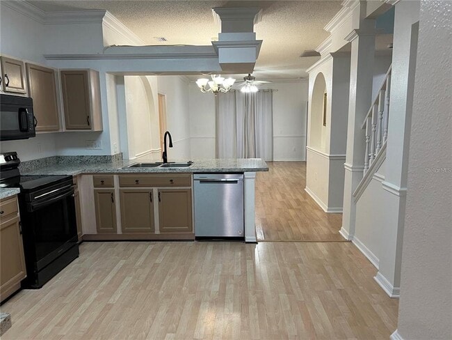 Photo - 27452 Sky Lake Cir