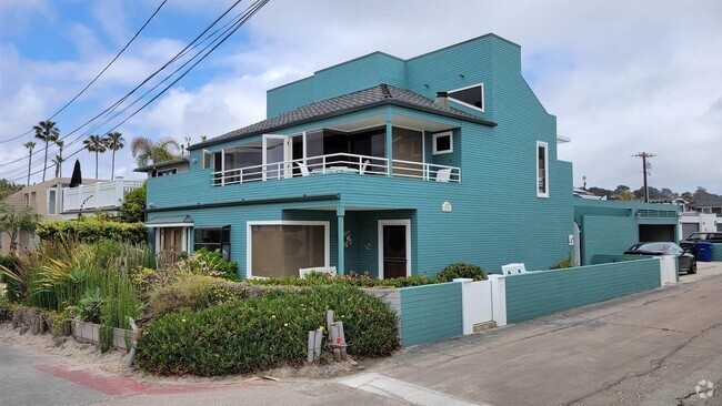 Building Photo - 2525 Ocean Front Rental