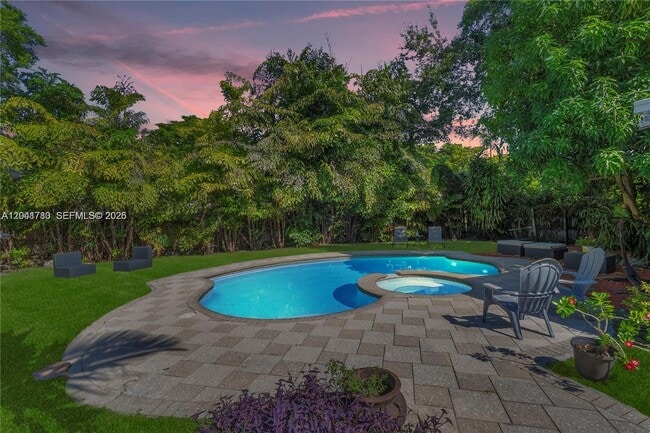 Photo - 1875 Alamanda Dr