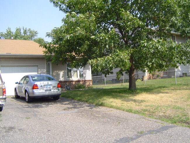 Building Photo - 1323 73rd Ave NE