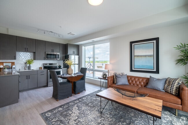 Photo - Odie Apartments