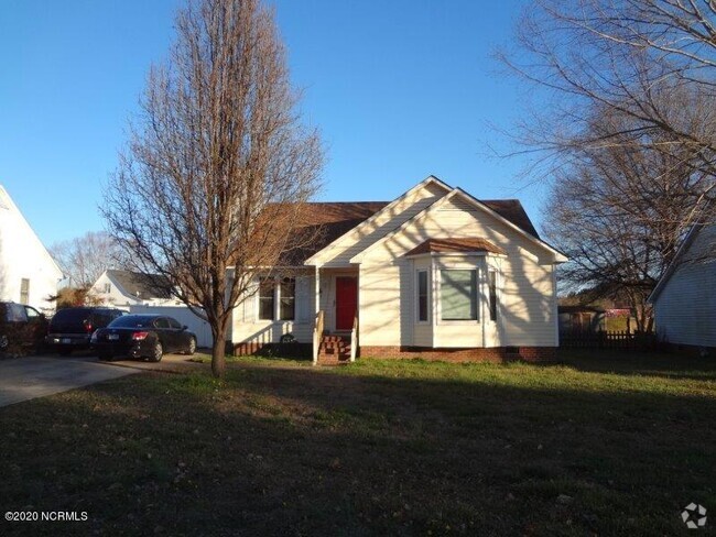 Building Photo - 1505 Cedar Ln Rental