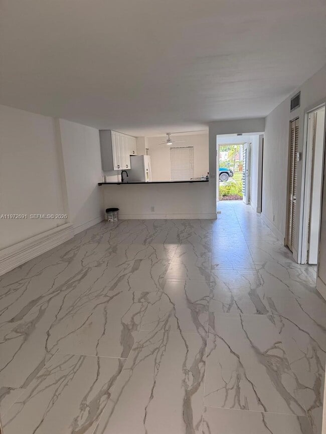 Photo - 1402 NW 80th Ave Unit 107