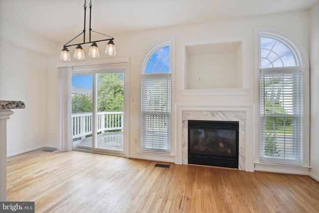 Photo - 5502 Sacramento Mews Pl