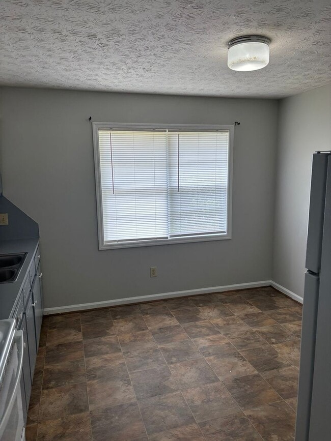 Photo - 6270 Stoneway Dr
