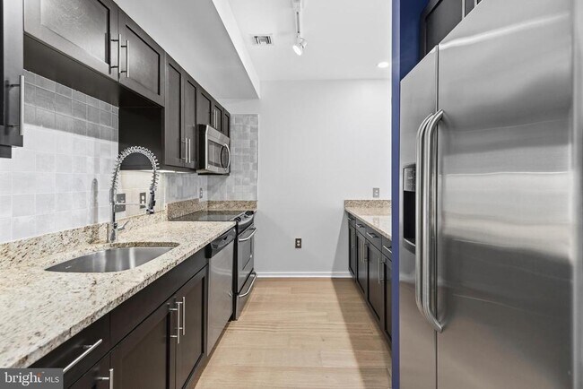 Photo - 1200 Steuart St Unit 1035