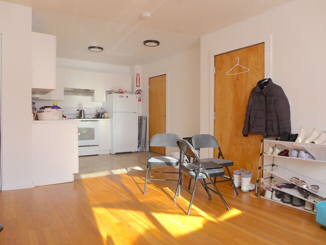 Photo - 212 Parker Hill Ave Apartment Unit 5