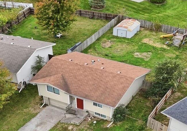 Photo - 1907 W Apricot Ln