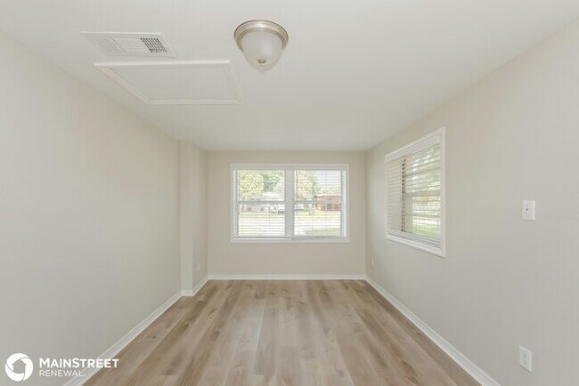 Photo - 5205 S 84th St, Tampa, FL 33619