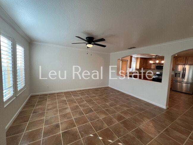 Photo - 1514 Loon Lake St