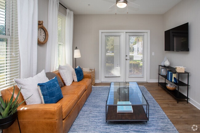 2BR,2BA-1,246 SF