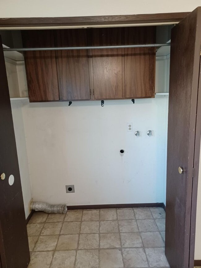 Photo - Goeco, Inc-PM-018-0013-533-535 Unit 1