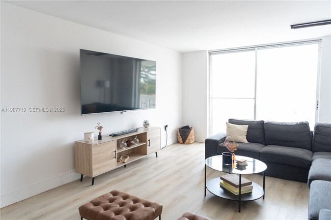 Photo - 13155 Ixora Ct Unit 512