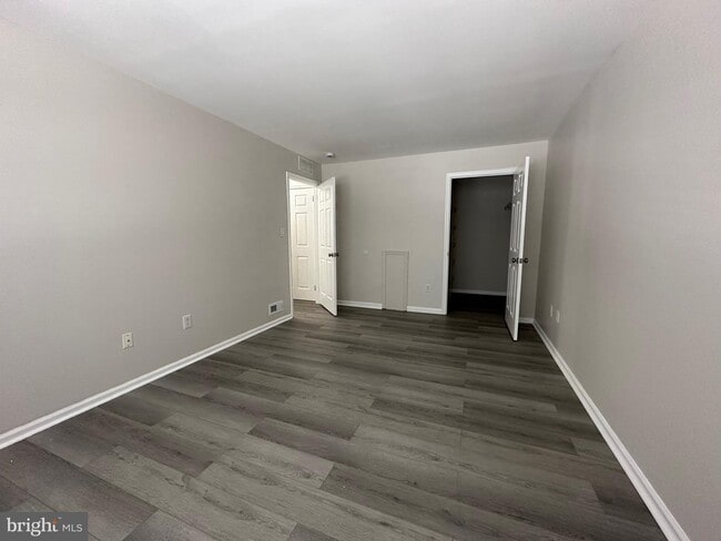 Photo - 1003 Oswego Ct Unidad 1003 Oswego Court