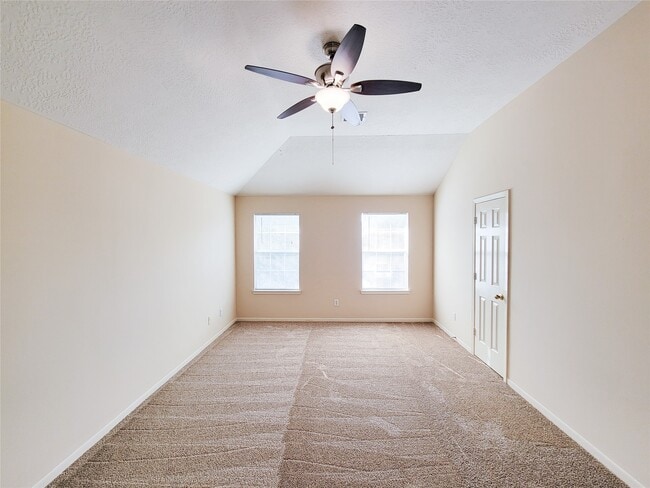 Photo - 19718 Byron Meadows Dr