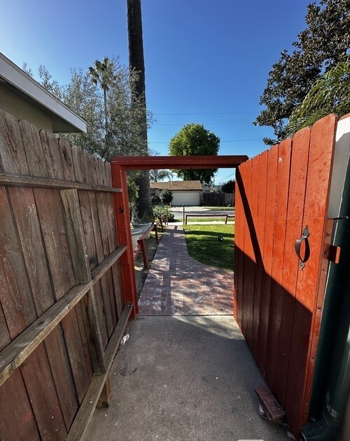 Photo - 17739 Welby Way