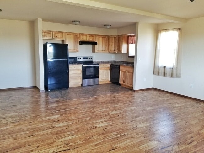 Photo - Newer 2 Bedroom 1 Bathroom with a View