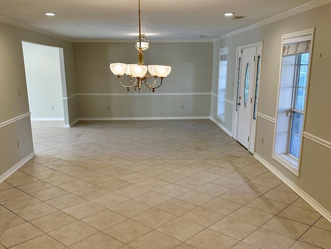 Photo - 5659 Lymbar Dr