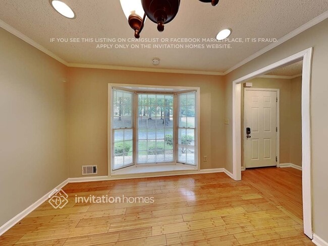 Photo - 6297 Queens Ct