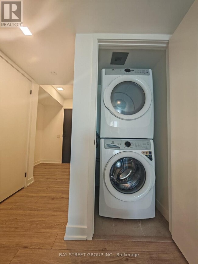 Photo - 609 Sherbourne St Unit 2309