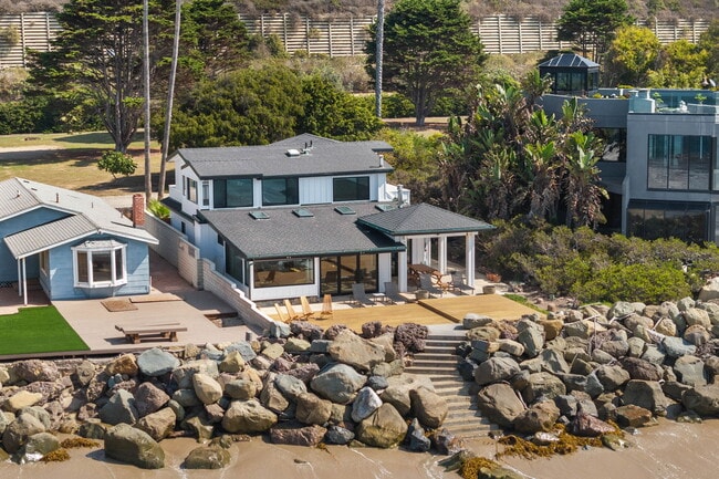 Photo - 2988 Solimar Beach Dr