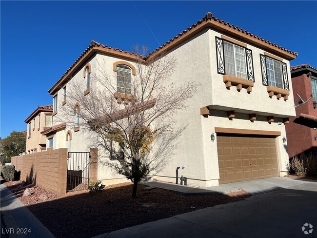 Building Photo - 10914 Avenzano St Rental