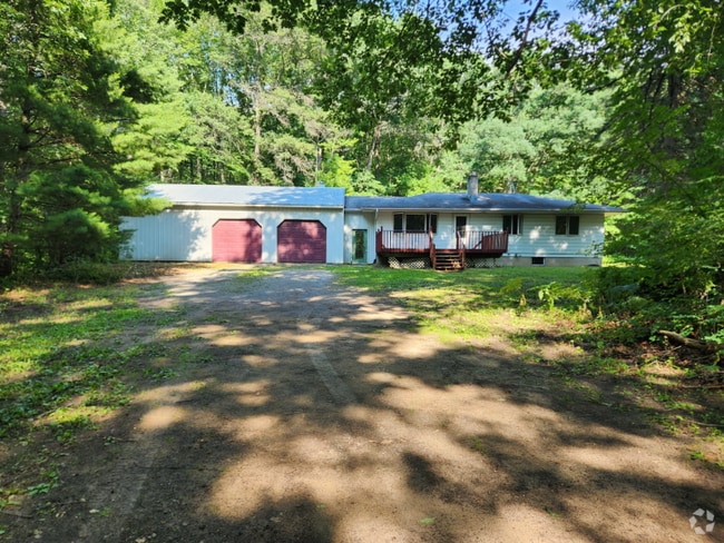 Building Photo - 1075 S 7 Mile Rd Rental