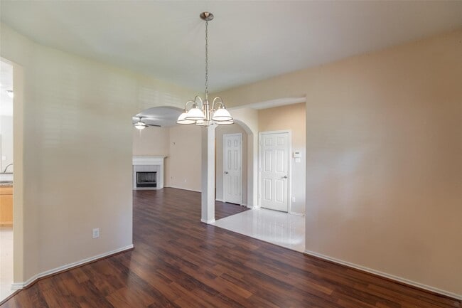 Photo - 24523 Rathford Ct