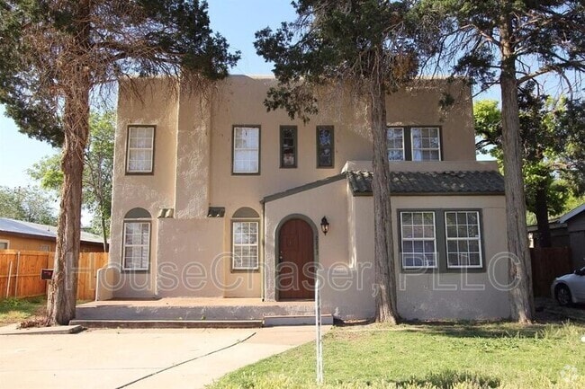 Building Photo - 2203 20th St Rental