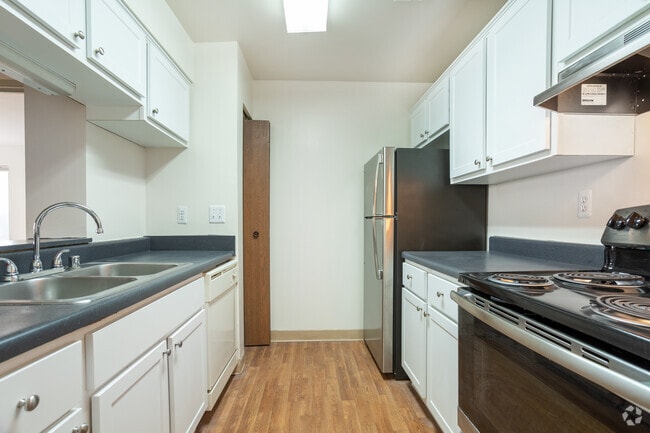 Parc Pointe Apartments