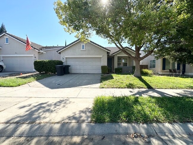 Rosevilles desirable Highland Reserve neighborhood