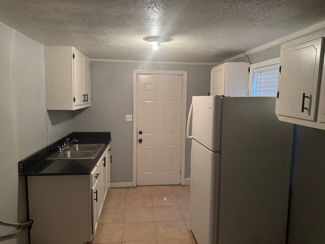 Photo - 1214 Gillespie Ave Unit 2