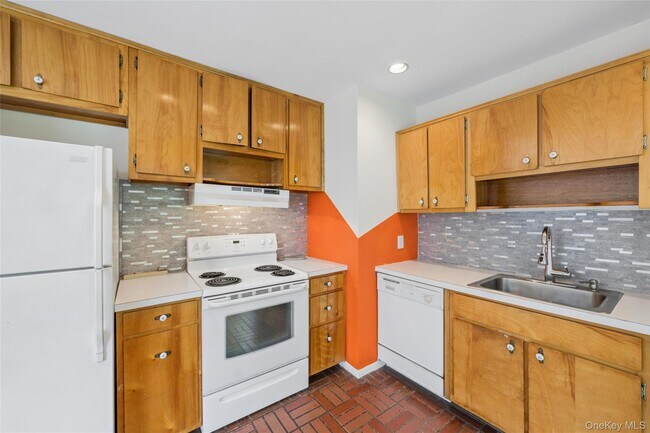 Photo - 59 Homewood Dr
