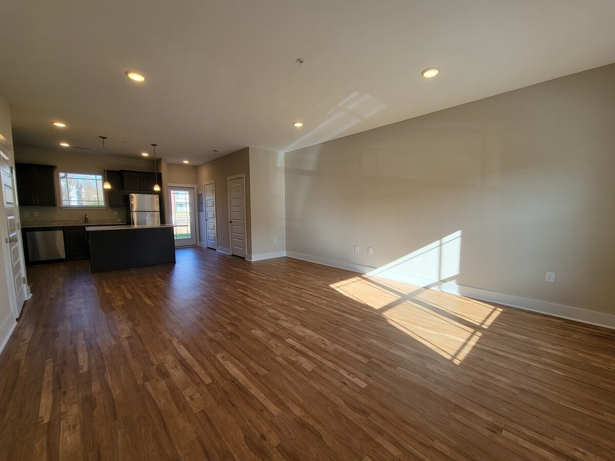 Photo - 2052 Sunflower Dr