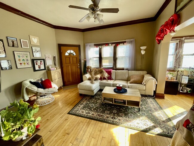 Living Room - 2407 N Murray Ave Townhome