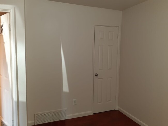 Photo - 2514 Telegraph Rd Unidad 2514-A