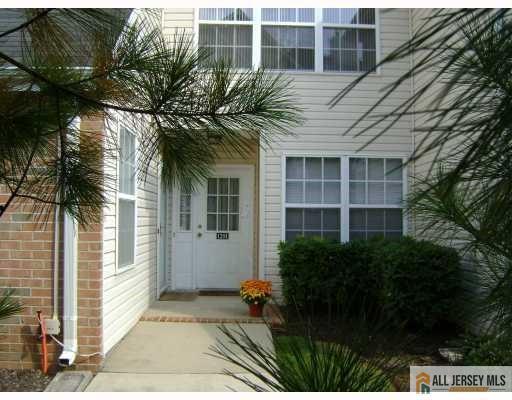 Building Photo - 1218 Plymouth Rd