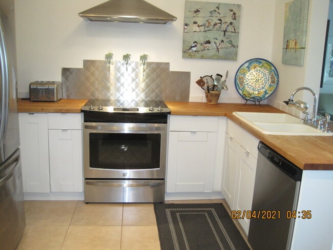 Photo - 1320 Angela St Unidad Lower