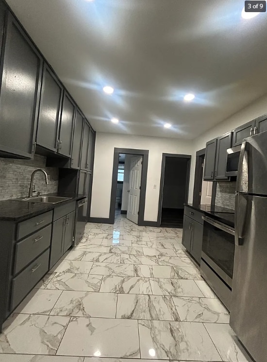 Building Photo - 5 Charlotte St Unit #1