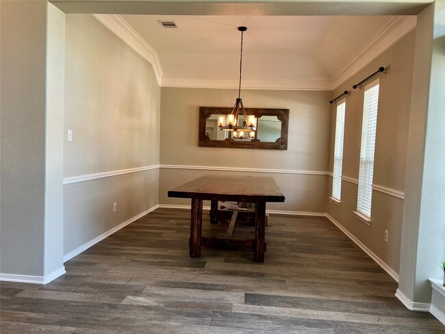 Photo - 9219 Barnsford Ln