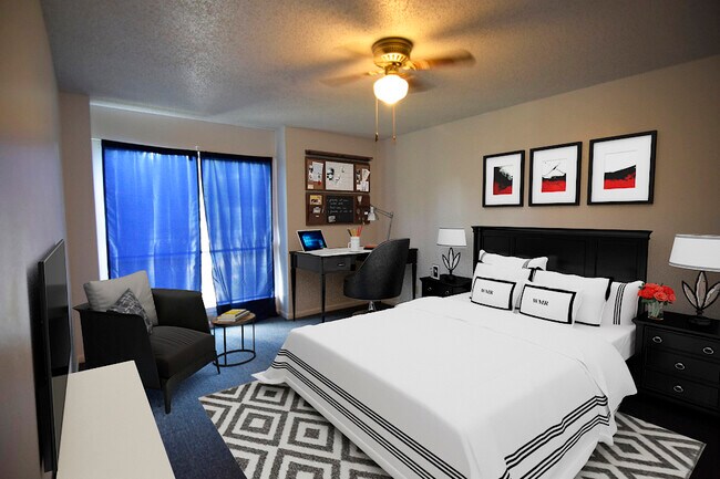 Master bedroom 2nd view - 1126 Hollow Creek Dr Condo Unit #4