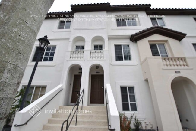 Building Photo - 5030 SW 126th Ave