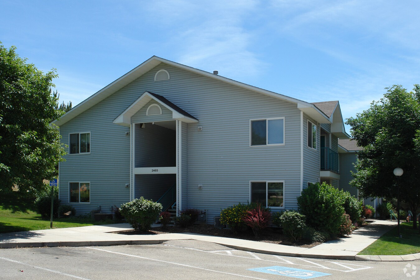Photo - Hillcreek Apartments