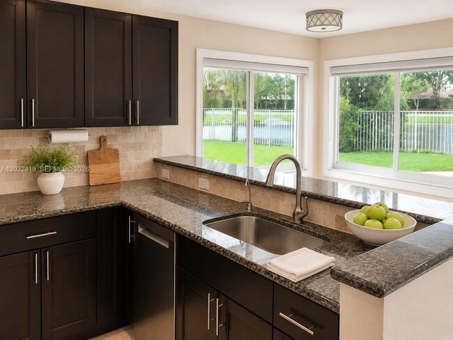 Photo - 16447 Sapphire Pl