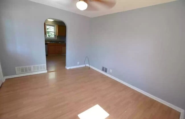 Photo - 1006 Willey St